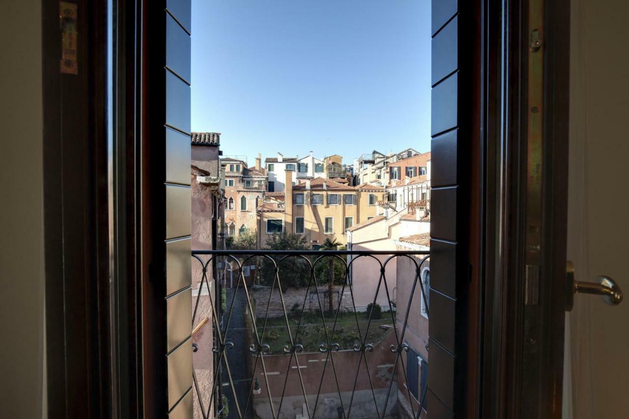 Modern Apartment Venice With Terrace المظهر الخارجي الصورة